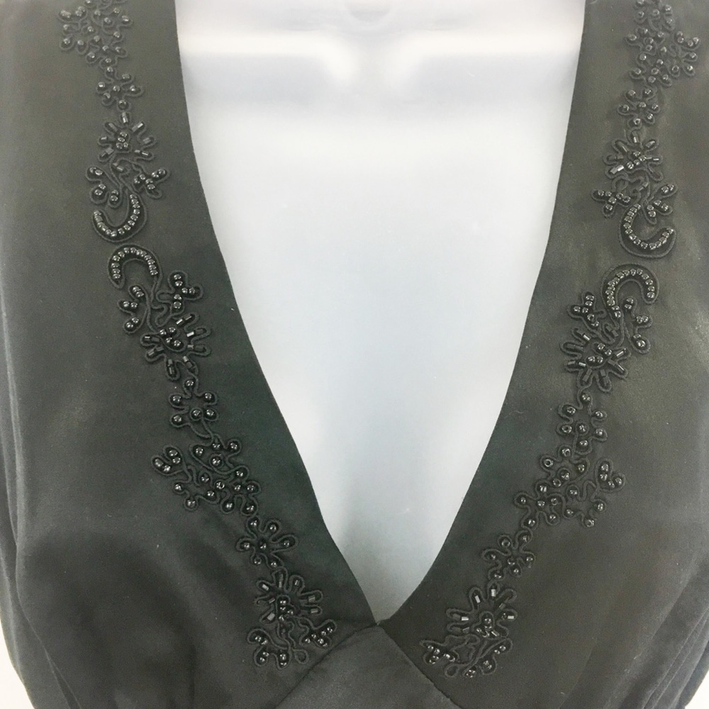 NWOT Wendy Hil embellished top